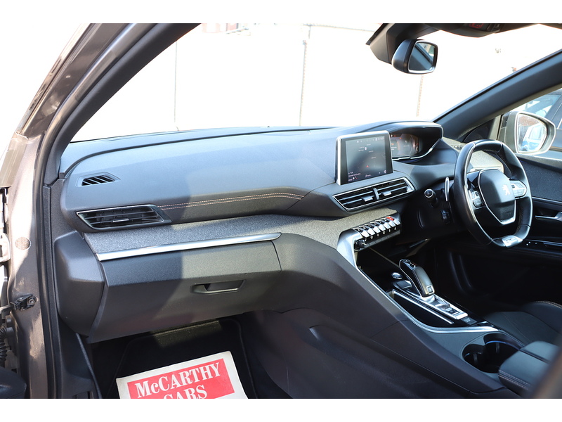 Peugeot 1.2 PURETECH GT LINE PREMIUM SUV 5DR PETROL EAT AUTO 7 SEATER SUNROOF HEATED SEATS SAT NAV BLUETOOTH DAB STEREO APPLE CARPLAY REAR CAM 33000 MILES FSH 72-74 Mitcham Road