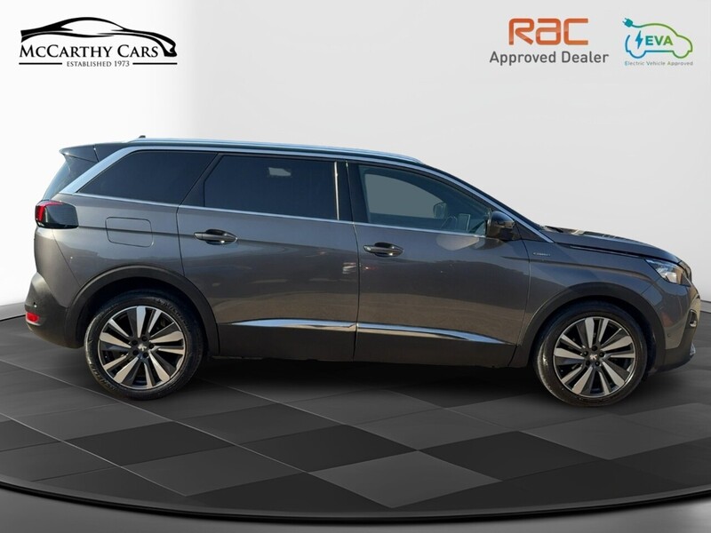 Peugeot 1.2 PURETECH GT LINE PREMIUM SUV 5DR PETROL EAT AUTO 7 SEATER SUNROOF HEATED SEATS SAT NAV BLUETOOTH DAB STEREO APPLE CARPLAY REAR CAM 33000 MILES FSH 72-74 Mitcham Road