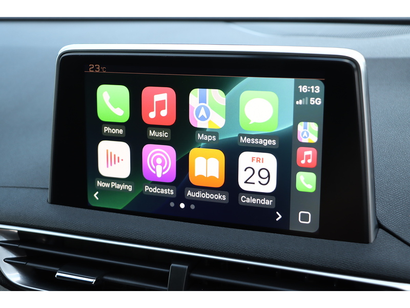 Peugeot 1.2 PURETECH GT LINE PREMIUM SUV 5DR PETROL EAT AUTO 7 SEATER SUNROOF HEATED SEATS SAT NAV BLUETOOTH DAB STEREO APPLE CARPLAY REAR CAM 33000 MILES FSH 72-74 Mitcham Road