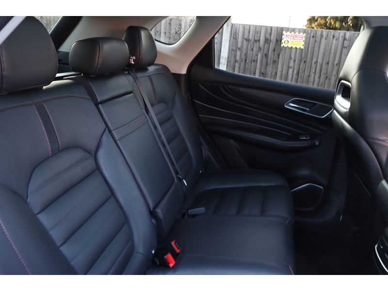 MG 1.5 T-GDI EXCLUSIVE SUV 5DR PETROL DCT AUTO SUNROOF HEATED SEATS SATNAV BLUETOOTH APPLE CARPLAY REAR CAMERA PARKING AIDS JUST 2 OWNERS 46000 MILES FSH 72-74 Mitcham Road