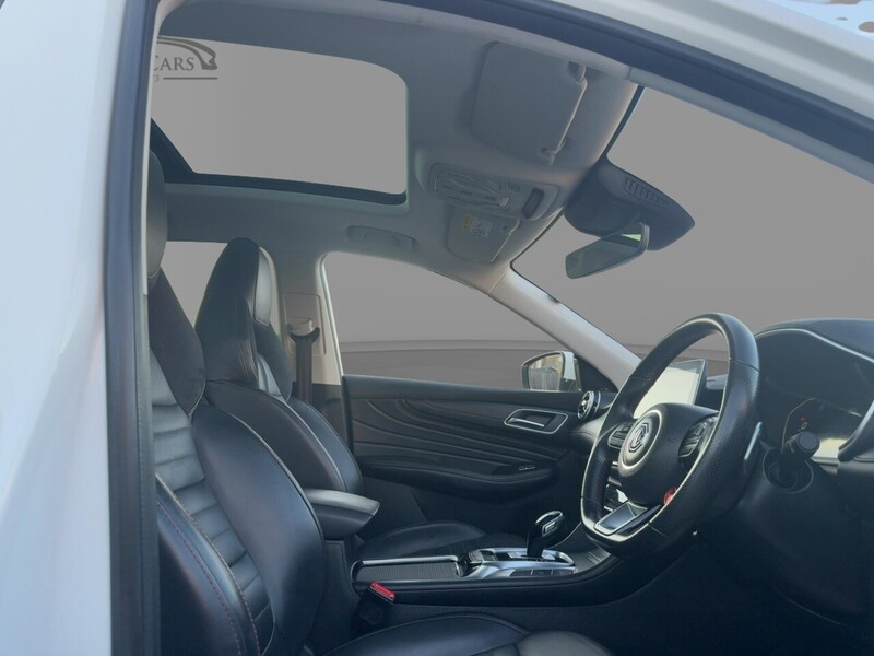 MG 1.5 T-GDI EXCLUSIVE SUV 5DR PETROL DCT AUTO SUNROOF HEATED SEATS SATNAV BLUETOOTH APPLE CARPLAY REAR CAMERA PARKING AIDS JUST 2 OWNERS 46000 MILES FSH 72-74 Mitcham Road