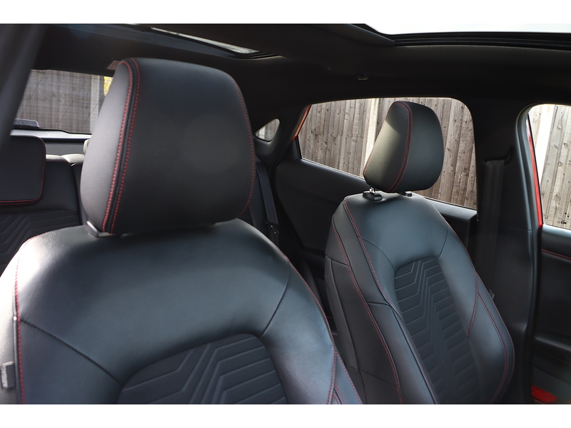 Ford 1.0T ECOBOOST MHEV ST-LINE X FIRST EDITION PLUS SUV 5DR PETROL MANUAL SUNROOF SAT NAV BLUETOOTH STEREO PARKING AIDS JUST 2 OWNERS ONLY 61000 MILES SH 72-74 Mitcham Road