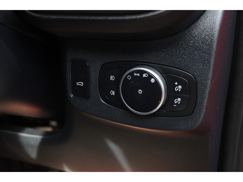 Ford 1.0T ECOBOOST MHEV ST-LINE X FIRST EDITION PLUS SUV 5DR PETROL MANUAL SUNROOF SAT NAV BLUETOOTH STEREO PARKING AIDS JUST 2 OWNERS ONLY 61000 MILES SH 72-74 Mitcham Road