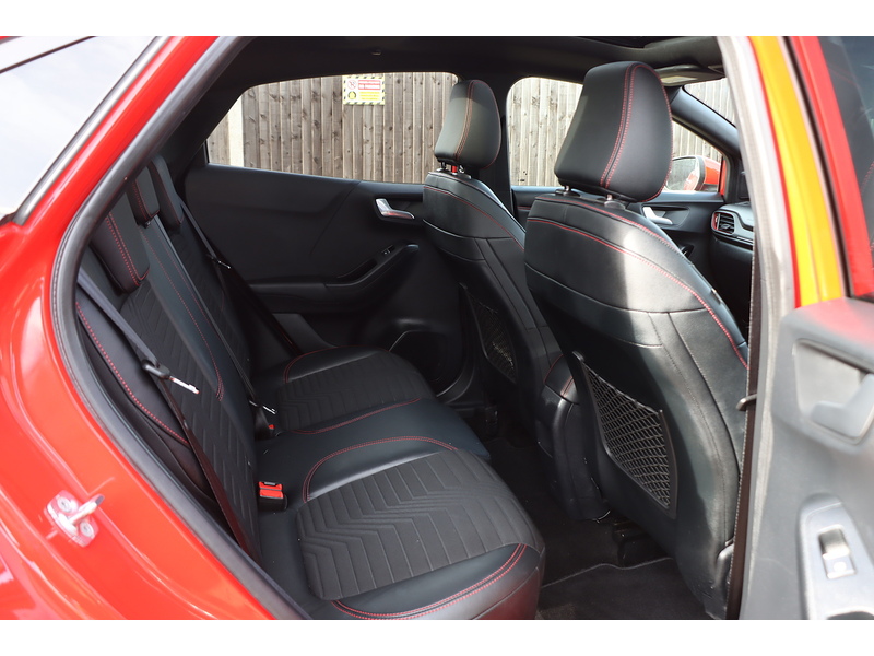 Ford 1.0T ECOBOOST MHEV ST-LINE X FIRST EDITION PLUS SUV 5DR PETROL MANUAL SUNROOF SAT NAV BLUETOOTH STEREO PARKING AIDS JUST 2 OWNERS ONLY 61000 MILES SH 72-74 Mitcham Road