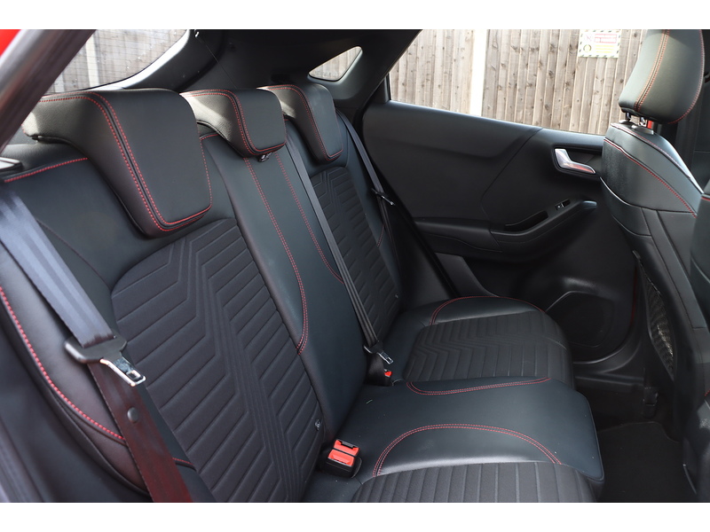 Ford 1.0T ECOBOOST MHEV ST-LINE X FIRST EDITION PLUS SUV 5DR PETROL MANUAL SUNROOF SAT NAV BLUETOOTH STEREO PARKING AIDS JUST 2 OWNERS ONLY 61000 MILES SH 72-74 Mitcham Road