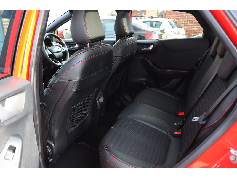 Ford 1.0T ECOBOOST MHEV ST-LINE X FIRST EDITION PLUS SUV 5DR PETROL MANUAL SUNROOF SAT NAV BLUETOOTH STEREO PARKING AIDS JUST 2 OWNERS ONLY 61000 MILES SH 72-74 Mitcham Road