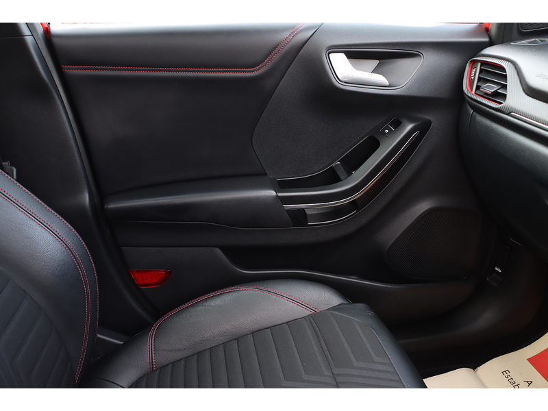 Ford 1.0T ECOBOOST MHEV ST-LINE X FIRST EDITION PLUS SUV 5DR PETROL MANUAL SUNROOF SAT NAV BLUETOOTH STEREO PARKING AIDS JUST 2 OWNERS ONLY 61000 MILES SH 72-74 Mitcham Road