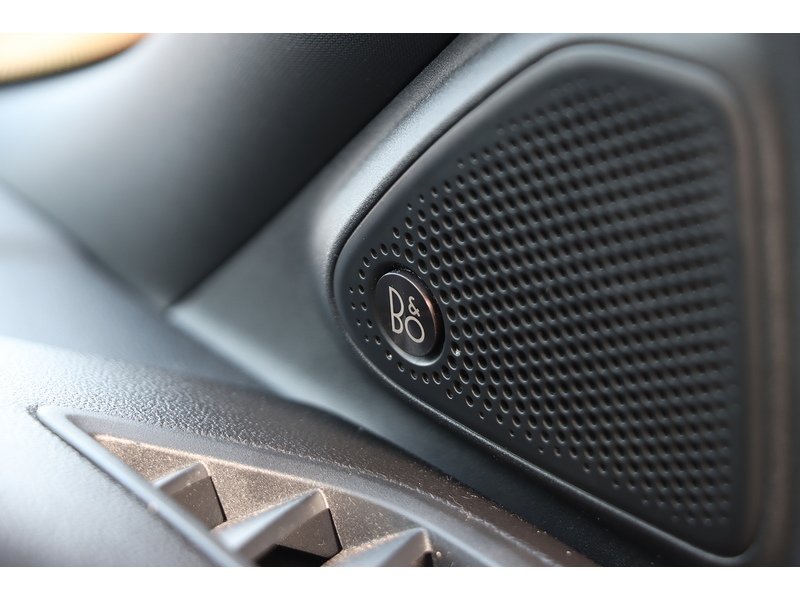 Ford 1.0T ECOBOOST MHEV ST-LINE X FIRST EDITION PLUS SUV 5DR PETROL MANUAL SUNROOF SAT NAV BLUETOOTH STEREO PARKING AIDS JUST 2 OWNERS ONLY 61000 MILES SH 72-74 Mitcham Road