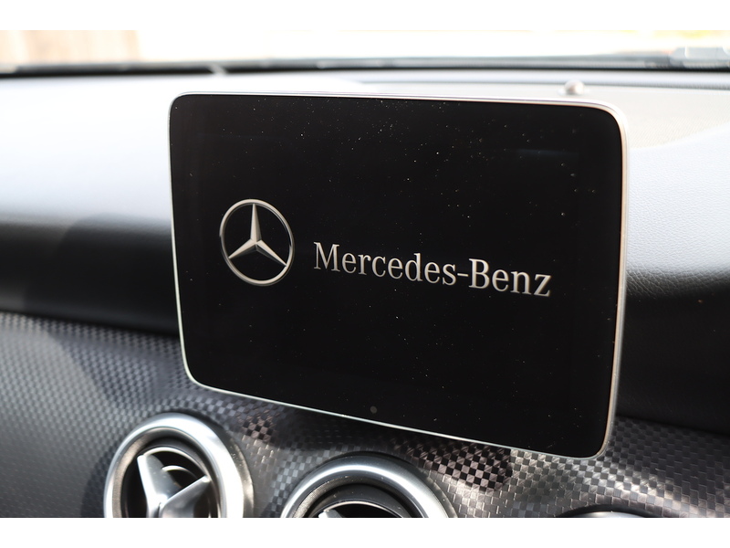 Mercedes-Benz A160 1.6 SPORT EDITION HATCHBACK 5DR PETROL 7G-DCT AUTO SATNAV BLUETOOTH DAB STEREO APPLE CARPLAY REAR CAMERA JUST 2 OWNERS 67000 MILES FSH 7 SERVICES 72-74 Mitcham Road
