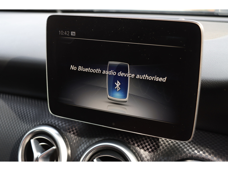 Mercedes-Benz A160 1.6 SPORT EDITION HATCHBACK 5DR PETROL 7G-DCT AUTO SATNAV BLUETOOTH DAB STEREO APPLE CARPLAY REAR CAMERA JUST 2 OWNERS 67000 MILES FSH 7 SERVICES 72-74 Mitcham Road