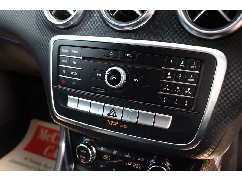 Mercedes-Benz A160 1.6 SPORT EDITION HATCHBACK 5DR PETROL 7G-DCT AUTO SATNAV BLUETOOTH DAB STEREO APPLE CARPLAY REAR CAMERA JUST 2 OWNERS 67000 MILES FSH 7 SERVICES 72-74 Mitcham Road