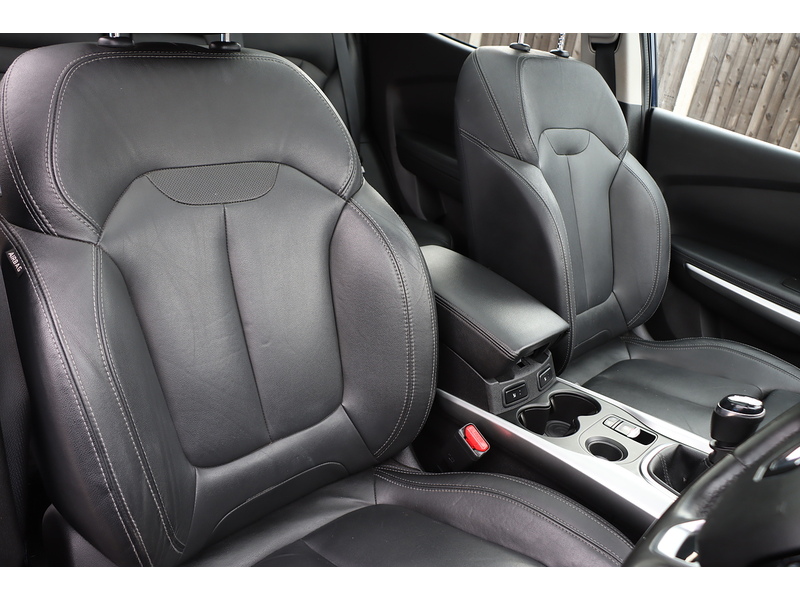 Renault 1.3 TCE GT LINE SUV 5DR PETROL MANUAL HEATED SEATS SAT NAV BLUETOOTH DAB STEREO APPLE CARPLAY REAR CAM PARKING AIDS JUST 2 OWNERS ONLY 55000 MILES FSH 72-74 Mitcham Road