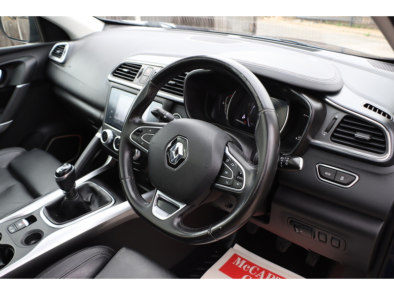 Renault 1.3 TCE GT LINE SUV 5DR PETROL MANUAL HEATED SEATS SAT NAV BLUETOOTH DAB STEREO APPLE CARPLAY REAR CAM PARKING AIDS JUST 2 OWNERS ONLY 55000 MILES FSH 72-74 Mitcham Road