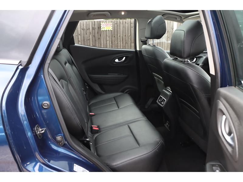 Renault 1.3 TCE GT LINE SUV 5DR PETROL MANUAL HEATED SEATS SAT NAV BLUETOOTH DAB STEREO APPLE CARPLAY REAR CAM PARKING AIDS JUST 2 OWNERS ONLY 55000 MILES FSH 72-74 Mitcham Road