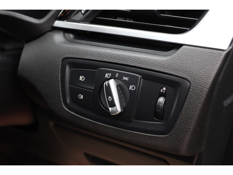 BMW 2.0 20I XLINE SUV 5DR PETROL XDRIVE AUTO LEATHER HEATED SEATS SAT NAV BLUETOOTH DAB STEREO CD PLAYER PARKING AIDS ONLY 47000 MILES FSH NO ULEZ CHARGE 72-74 Mitcham Road