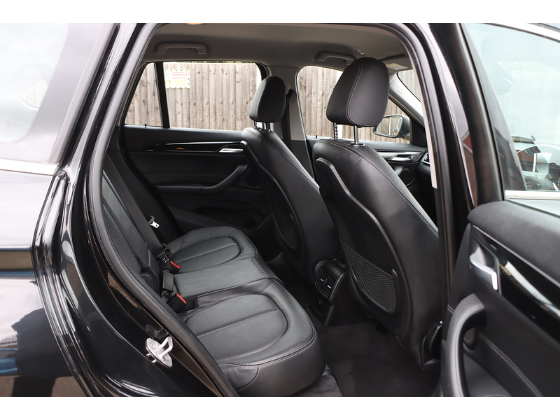 BMW 2.0 20I XLINE SUV 5DR PETROL XDRIVE AUTO LEATHER HEATED SEATS SAT NAV BLUETOOTH DAB STEREO CD PLAYER PARKING AIDS ONLY 47000 MILES FSH NO ULEZ CHARGE 72-74 Mitcham Road