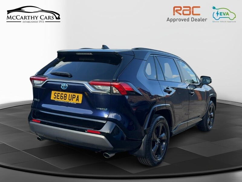 Toyota 2.5 VVT-H DYNAMIC SUV 5DR PETROL HYBRID CVT AUTO SUNROOF HEATED SEATS SAT NAV BLUETOOTH REAR CAMERA PARKING AIDS 2 OWNERS 61000 MILES FSH 6 SERVICES 72-74 Mitcham Road