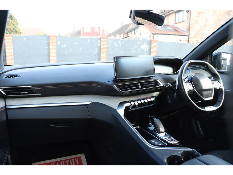 Peugeot 1.2 PURETECH GT SUV 5DR PETROL EAT AUTO 7 SEATER SUNROOF SAT NAV BLUETOOTH DAB STEREO APPLE CARPLAY REAR CAMERA WITH PARKING AIDS ONLY 41000 MILES FSH 72-74 Mitcham Road