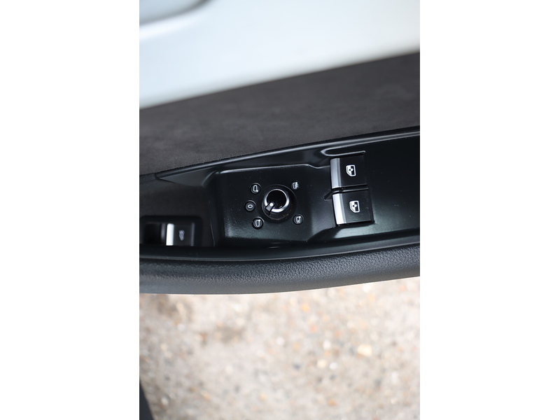 Audi 2.0 TFSI 35 S LINE COUPE 2DR PETROL S TRONIC AUTO HEATED SEATS SATNAV BLUETOOTH DAB RADIO PARKING AIDS 2 OWNERS SAME OWNER FOR 3 YEARS 67000 MILES FSH 72-74 Mitcham Road