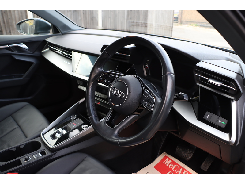 Audi 1.4 TFSIE 40 SPORT SPORTBACK 5DR PETROL PLUG-IN HYBRID S TRONIC AUTO SAT NAV BLUETOOTH APPLE CARPLAY REAR CAMERA PARKING AIDS 2 OWNERS 63000 MILES FSH 72-74 Mitcham Road