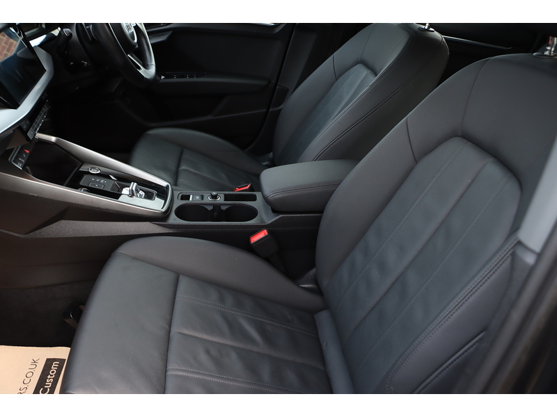 Audi 1.4 TFSIE 40 SPORT SPORTBACK 5DR PETROL PLUG-IN HYBRID S TRONIC AUTO SAT NAV BLUETOOTH APPLE CARPLAY REAR CAMERA PARKING AIDS 2 OWNERS 63000 MILES FSH 72-74 Mitcham Road