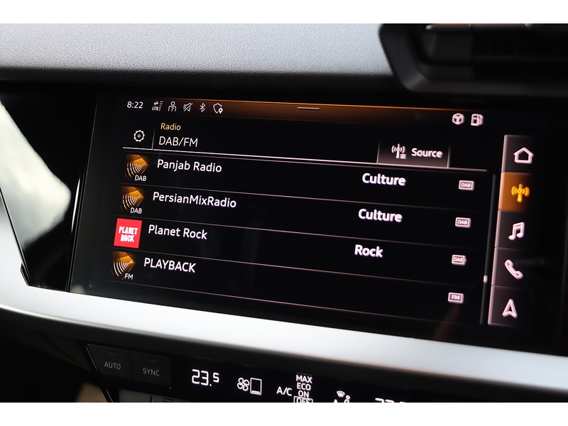 Audi 1.4 TFSIE 40 SPORT SPORTBACK 5DR PETROL PLUG-IN HYBRID S TRONIC AUTO SAT NAV BLUETOOTH APPLE CARPLAY REAR CAMERA PARKING AIDS 2 OWNERS 63000 MILES FSH 72-74 Mitcham Road