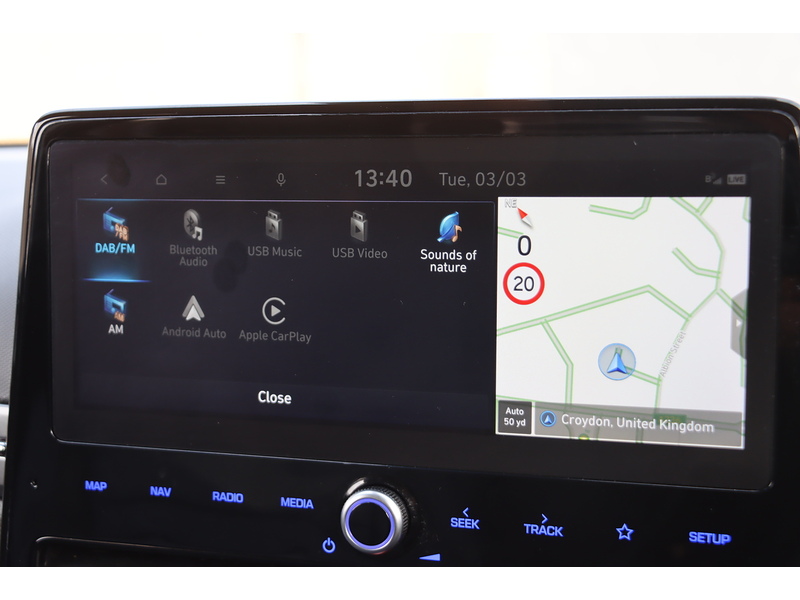 Hyundai 1.6 H-GDI PREMIUM SE HATCHBACK 5DR PETROL HYBRID DCT AUTO HEATED SEATS SAT NAV BLUETOOTH APPLE CARPLAY REAR CAMERA PARKING AIDS ONLY 63000 MILES FSH 72-74 Mitcham Road