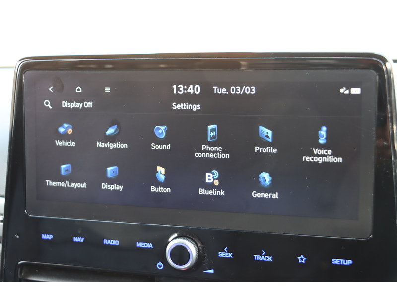 Hyundai 1.6 H-GDI PREMIUM SE HATCHBACK 5DR PETROL HYBRID DCT AUTO HEATED SEATS SAT NAV BLUETOOTH APPLE CARPLAY REAR CAMERA PARKING AIDS ONLY 63000 MILES FSH 72-74 Mitcham Road