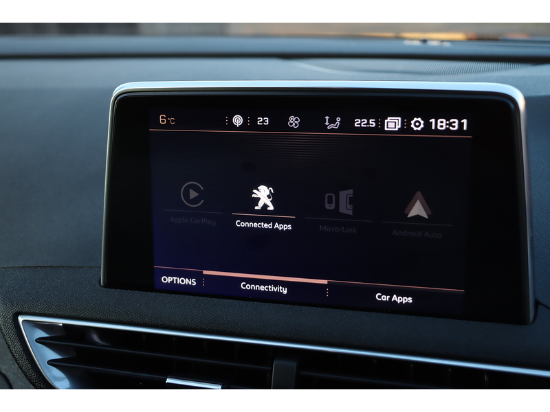 Peugeot 1.2 PURETECH GT LINE SUV 5DR PETROL EAT AUTO HEATED SEATS SAT NAV BLUETOOTH DAB STEREO APPLE CARPLAY REAR CAMERA 2 OWNERS 57000 MILES FSH 6 SERVICES 72-74 Mitcham Road