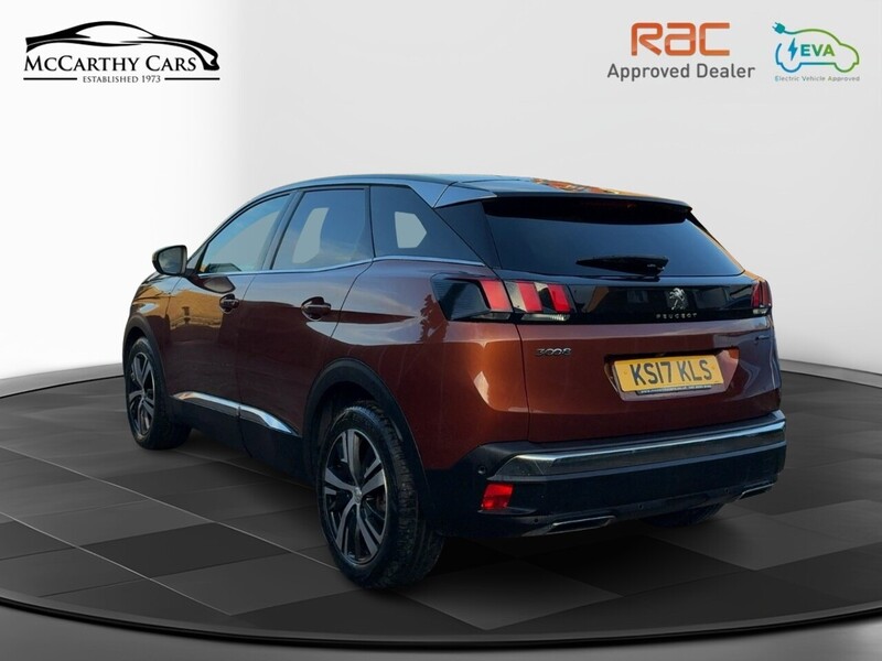 Peugeot 1.2 PURETECH GT LINE SUV 5DR PETROL EAT AUTO HEATED SEATS SAT NAV BLUETOOTH DAB STEREO APPLE CARPLAY REAR CAMERA 2 OWNERS 57000 MILES FSH 6 SERVICES 72-74 Mitcham Road