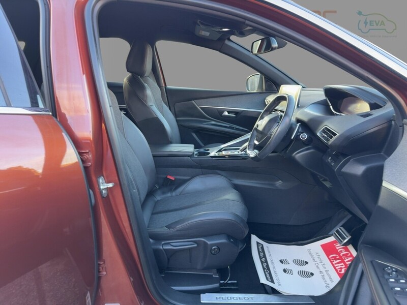 Peugeot 1.2 PURETECH GT LINE SUV 5DR PETROL EAT AUTO HEATED SEATS SAT NAV BLUETOOTH DAB STEREO APPLE CARPLAY REAR CAMERA 2 OWNERS 57000 MILES FSH 6 SERVICES 72-74 Mitcham Road
