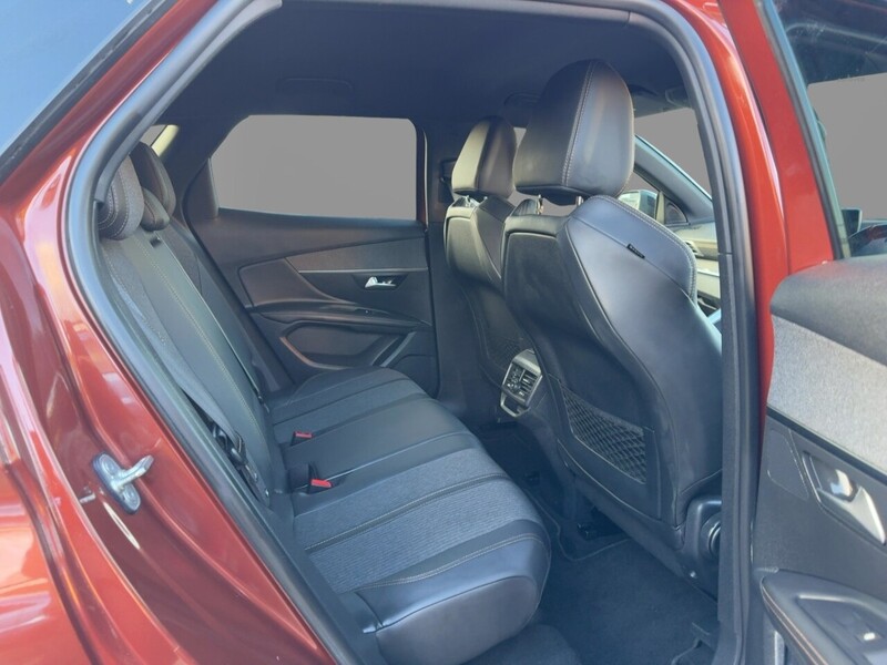 Peugeot 1.2 PURETECH GT LINE SUV 5DR PETROL EAT AUTO HEATED SEATS SAT NAV BLUETOOTH DAB STEREO APPLE CARPLAY REAR CAMERA 2 OWNERS 57000 MILES FSH 6 SERVICES 72-74 Mitcham Road