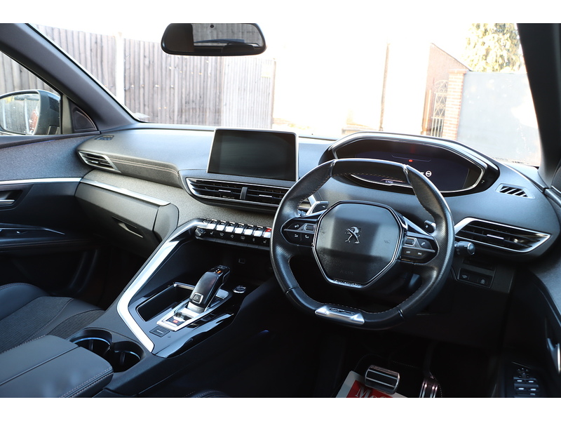Peugeot 1.2 PURETECH GT LINE SUV 5DR PETROL EAT AUTO HEATED SEATS SAT NAV BLUETOOTH DAB STEREO APPLE CARPLAY REAR CAMERA 2 OWNERS 57000 MILES FSH 6 SERVICES 72-74 Mitcham Road