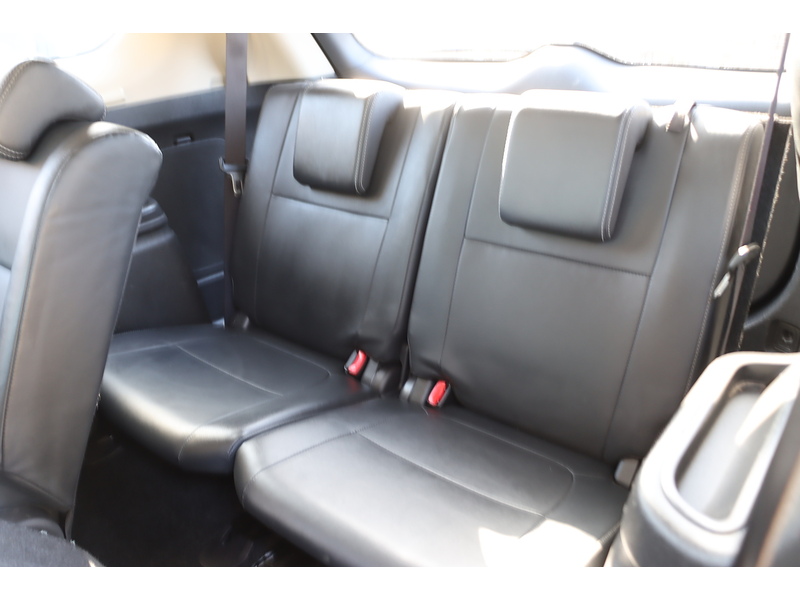 Mitsubishi 2.0 MIVEC 4 SUV 5DR PETROL CVT 4WD AUTO 7 SEATER HEATED SEATS SATNAV BLUETOOTH DAB RADIO APPLE CARPLAY REAR & 360 CAMERA 2 OWNERS ONLY 50000 MILES FSH 72-74 Mitcham Road