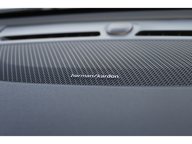 Volvo 2.0 B4 MHEV Inscription SUV 5dr Petrol Hybrid Auto Euro 6 (s/s) (197 ps) 72-74 Mitcham Road