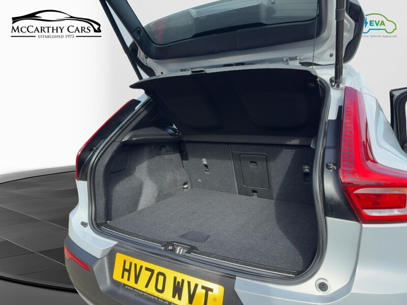 Volvo 2.0 B4 MHEV Inscription SUV 5dr Petrol Hybrid Auto Euro 6 (s/s) (197 ps) 72-74 Mitcham Road