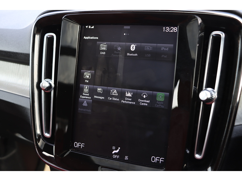 Volvo 2.0 B4 MHEV Inscription SUV 5dr Petrol Hybrid Auto Euro 6 (s/s) (197 ps) 72-74 Mitcham Road