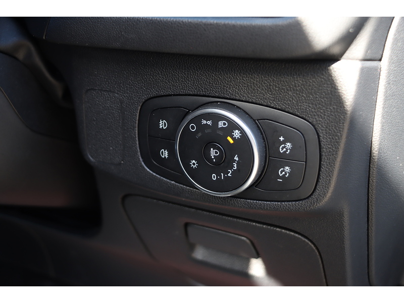 Ford 1.0T ECOBOOST ST-LINE X ESTATE 5DR PETROL AUTO HEATED SEATS SAT NAV BLUETOOTH DAB STEREO AIR CON PARKING AIDS ONLY 64000 MILES SH NO ULEZ CHARGE 72-74 Mitcham Road