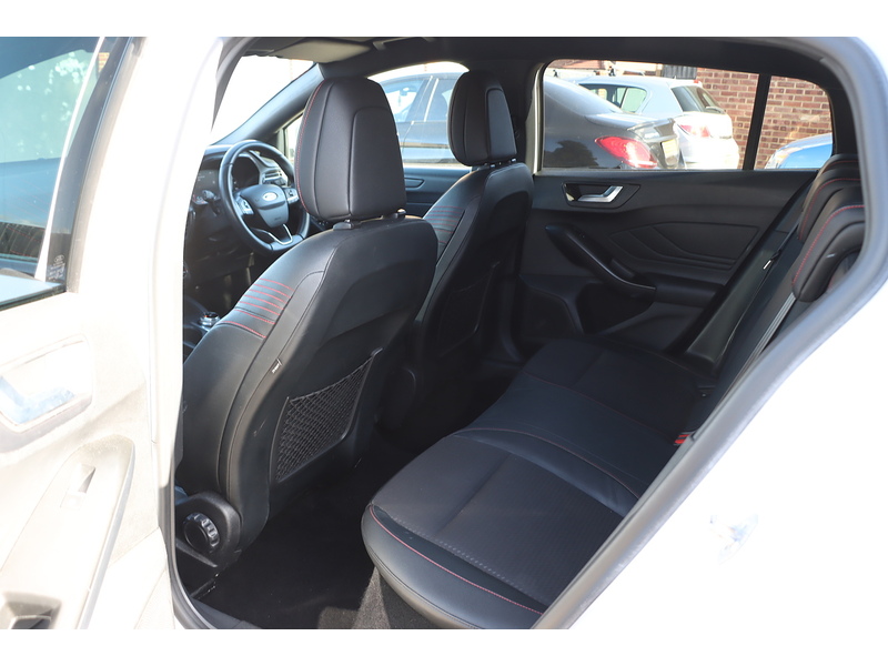 Ford 1.0T ECOBOOST ST-LINE X ESTATE 5DR PETROL AUTO HEATED SEATS SAT NAV BLUETOOTH DAB STEREO AIR CON PARKING AIDS ONLY 64000 MILES SH NO ULEZ CHARGE 72-74 Mitcham Road