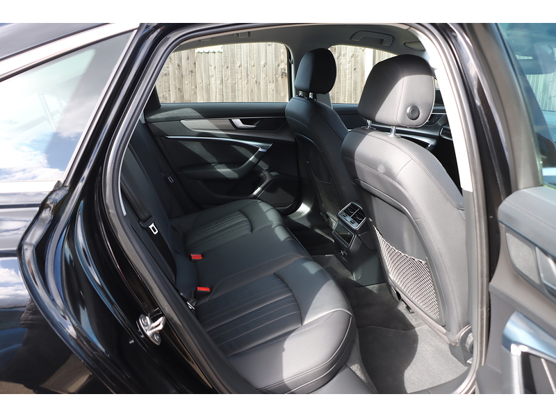 Audi 2.0 TFSI 45 SPORT SALOON 4DR PETROL S TRONIC QUATTRO AUTO HEATED SEATS SAT NAV BLUETOOTH APPLE CARPLAY REAR CAM PARKING AIDS 2 OWNERS 35000 MILES FSH 72-74 Mitcham Road