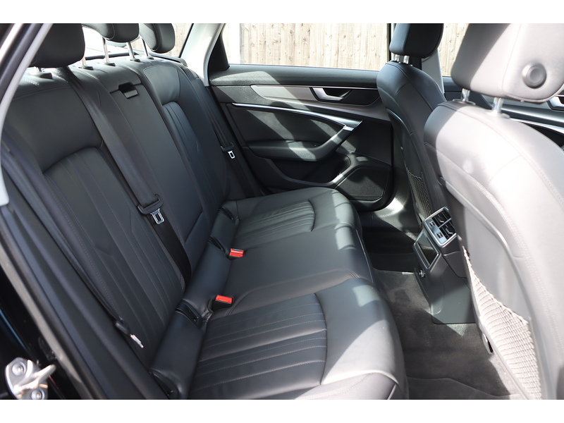 Audi 2.0 TFSI 45 SPORT SALOON 4DR PETROL S TRONIC QUATTRO AUTO HEATED SEATS SAT NAV BLUETOOTH APPLE CARPLAY REAR CAM PARKING AIDS 2 OWNERS 35000 MILES FSH 72-74 Mitcham Road