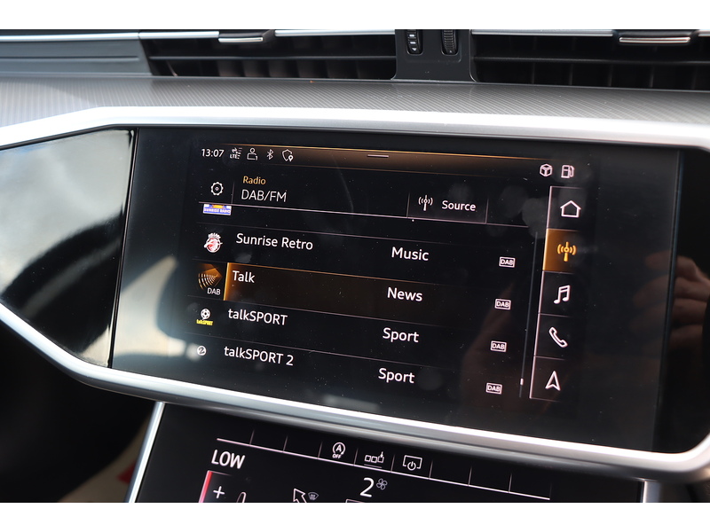 Audi 2.0 TFSI 45 SPORT SALOON 4DR PETROL S TRONIC QUATTRO AUTO HEATED SEATS SAT NAV BLUETOOTH APPLE CARPLAY REAR CAM PARKING AIDS 2 OWNERS 35000 MILES FSH 72-74 Mitcham Road