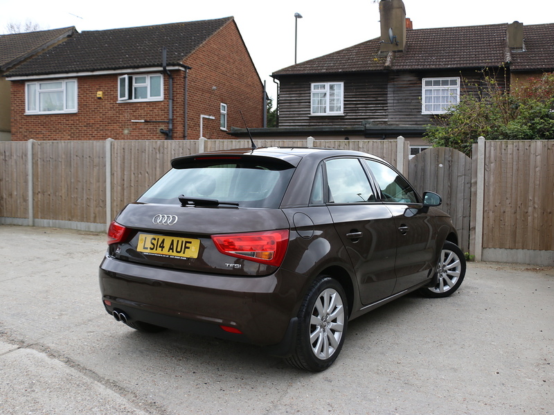 Audi 1.4 SPORTBACK TFSI SPORT HATCHBACK PETROL AUTO BLUETOOTH STEREO CD PLAYER PARKING AIDS JUST 2 OWNERS ONLY 27000 MILES FSH 11 SERVICES JUST £20 TO TAX 72-74 Mitcham Road