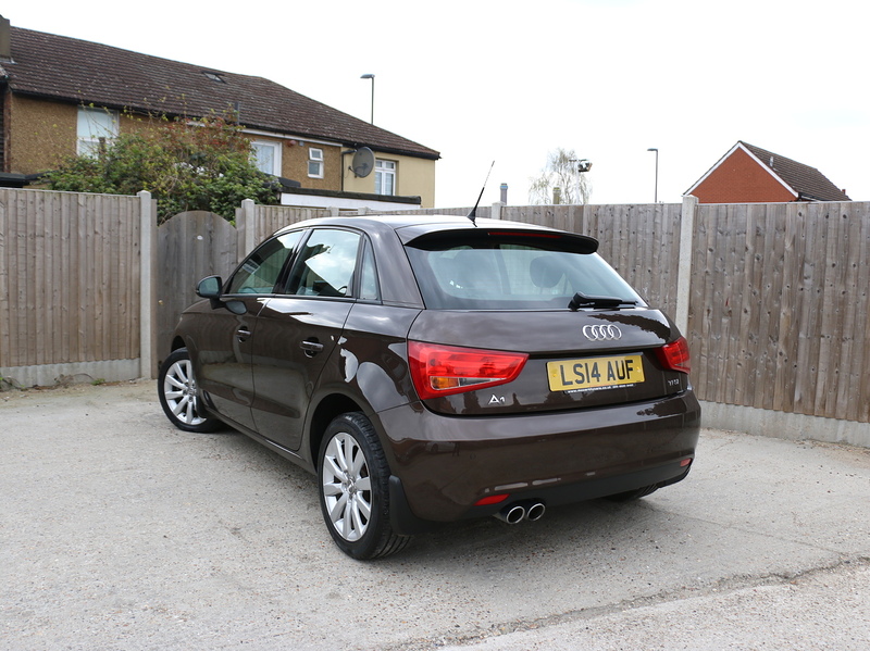 Audi 1.4 SPORTBACK TFSI SPORT HATCHBACK PETROL AUTO BLUETOOTH STEREO CD PLAYER PARKING AIDS JUST 2 OWNERS ONLY 27000 MILES FSH 11 SERVICES JUST £20 TO TAX 72-74 Mitcham Road