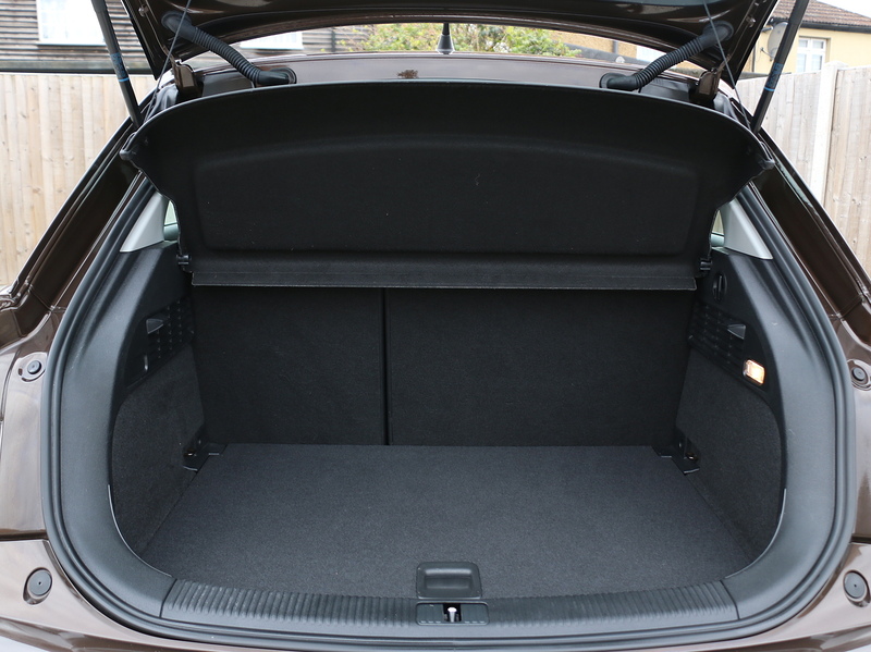 Audi 1.4 SPORTBACK TFSI SPORT HATCHBACK PETROL AUTO BLUETOOTH STEREO CD PLAYER PARKING AIDS JUST 2 OWNERS ONLY 27000 MILES FSH 11 SERVICES JUST £20 TO TAX 72-74 Mitcham Road