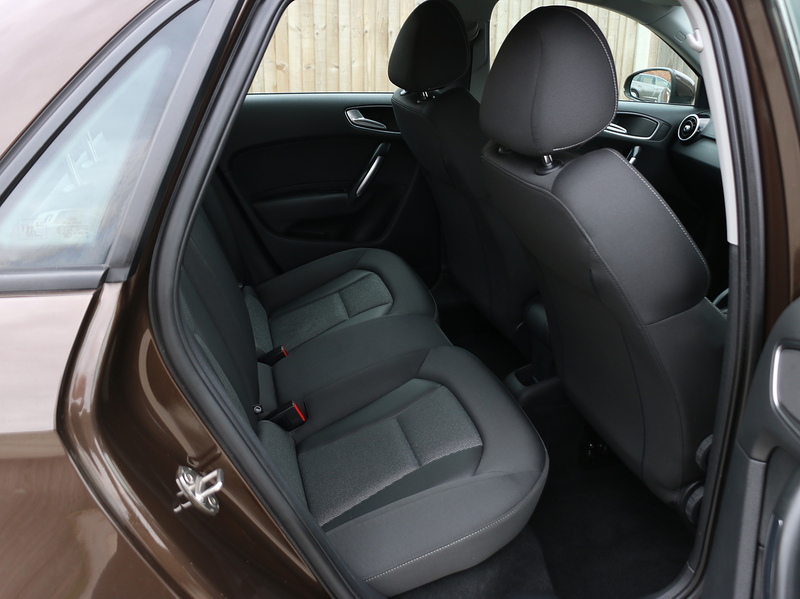 Audi 1.4 SPORTBACK TFSI SPORT HATCHBACK PETROL AUTO BLUETOOTH STEREO CD PLAYER PARKING AIDS JUST 2 OWNERS ONLY 27000 MILES FSH 11 SERVICES JUST £20 TO TAX 72-74 Mitcham Road