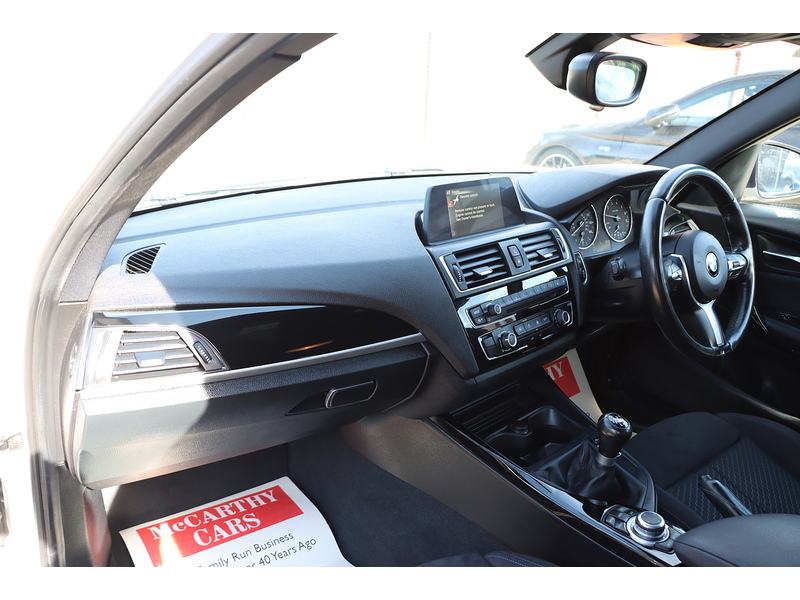 BMW 118I 1.5 M SPORT HATCHBACK 5DR PETROL MANUAL SAT NAV BLUETOOTH DAB STEREO APPLE CARPLAY SAME OWNER FOR LAST 6 YEARS ONLY 61000 MILES SH NO ULEZ CHARGE 72-74 Mitcham Road