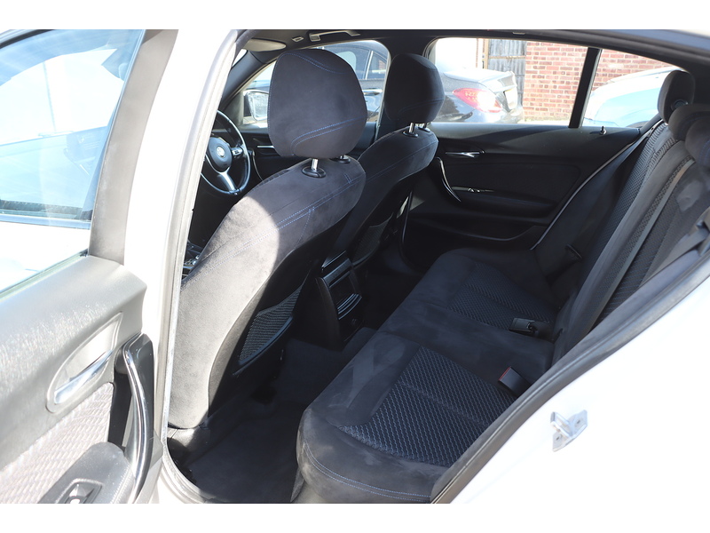 BMW 118I 1.5 M SPORT HATCHBACK 5DR PETROL MANUAL SAT NAV BLUETOOTH DAB STEREO APPLE CARPLAY SAME OWNER FOR LAST 6 YEARS ONLY 61000 MILES SH NO ULEZ CHARGE 72-74 Mitcham Road