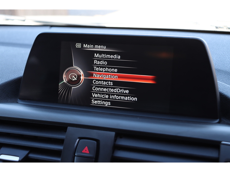 BMW 118I 1.5 M SPORT HATCHBACK 5DR PETROL MANUAL SAT NAV BLUETOOTH DAB STEREO APPLE CARPLAY SAME OWNER FOR LAST 6 YEARS ONLY 61000 MILES SH NO ULEZ CHARGE 72-74 Mitcham Road