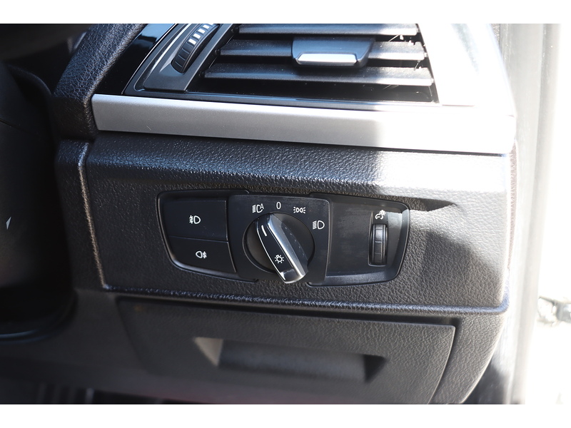 BMW 118I 1.5 M SPORT HATCHBACK 5DR PETROL MANUAL SAT NAV BLUETOOTH DAB STEREO APPLE CARPLAY SAME OWNER FOR LAST 6 YEARS ONLY 61000 MILES SH NO ULEZ CHARGE 72-74 Mitcham Road